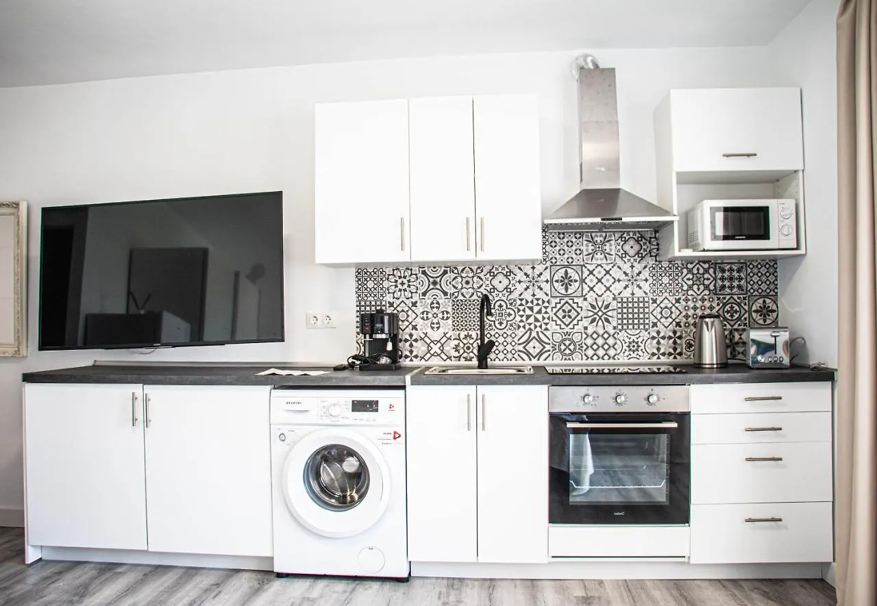 Acogedor estudio en Nerja Centro 5m a pie de la playa Apartamento
